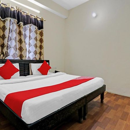 Hotel O New Shushant Regency Simlá Kültér fotó